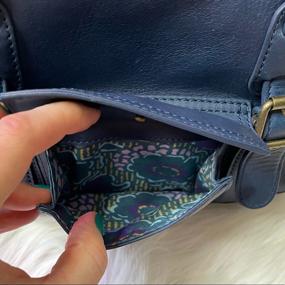 Marc Jacobs Navy Blue Leather Satchel with Gold Hardware - Picture 5 of 7